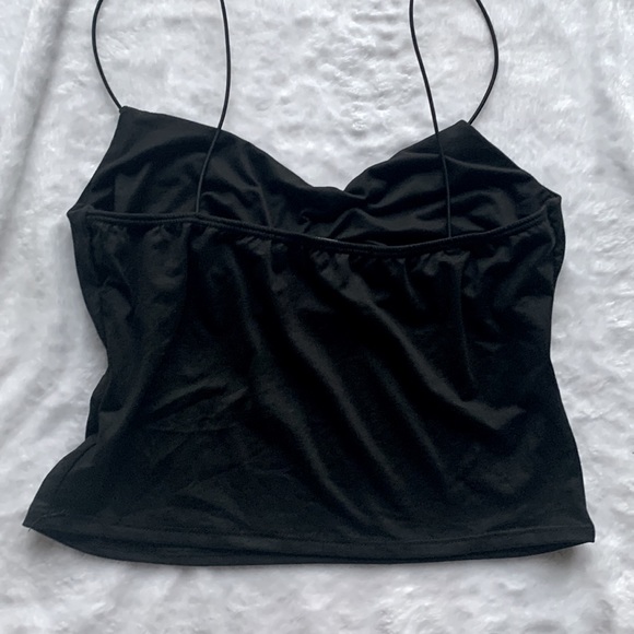 Sexy spaghetti strap soft crop top - Picture 2 of 3